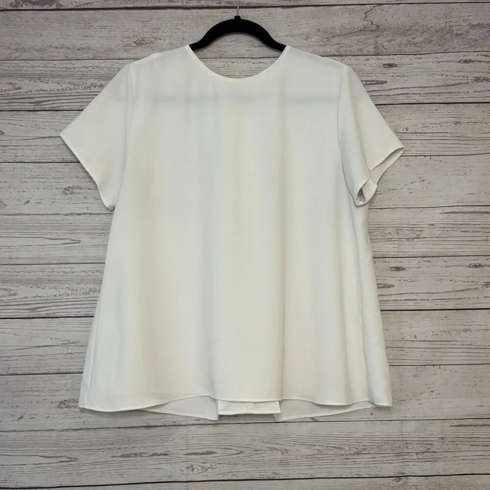 Uniqlo A-Line White Top Sz Med - Picture 1 of 6